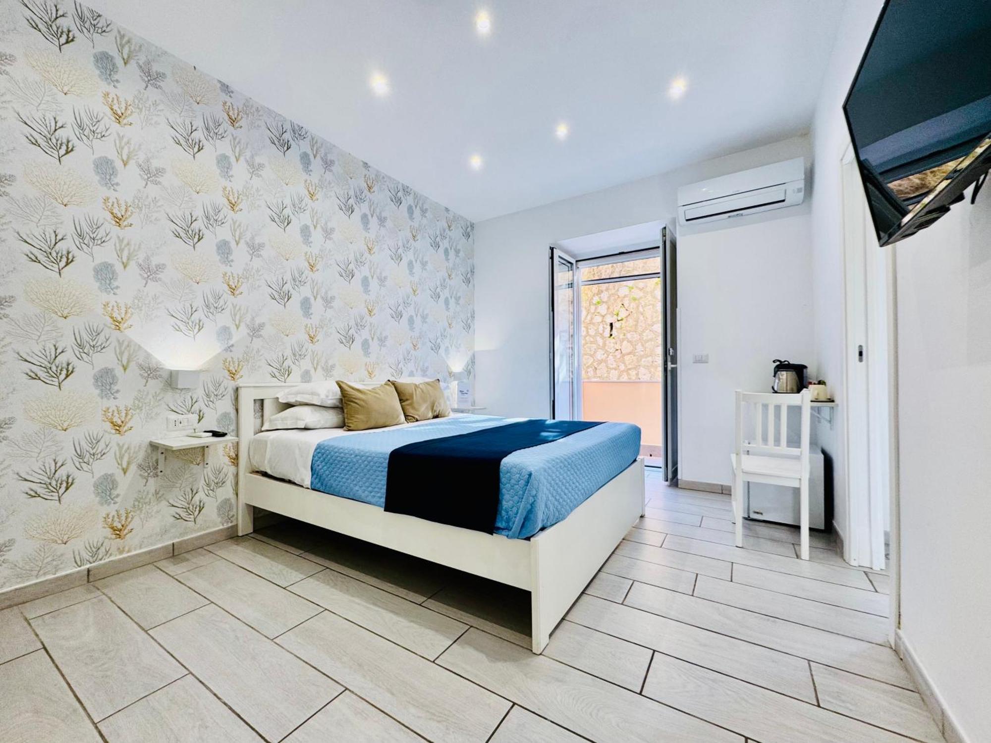 Yourhome - Blue Marina Rooms Sorrento Buitenkant foto